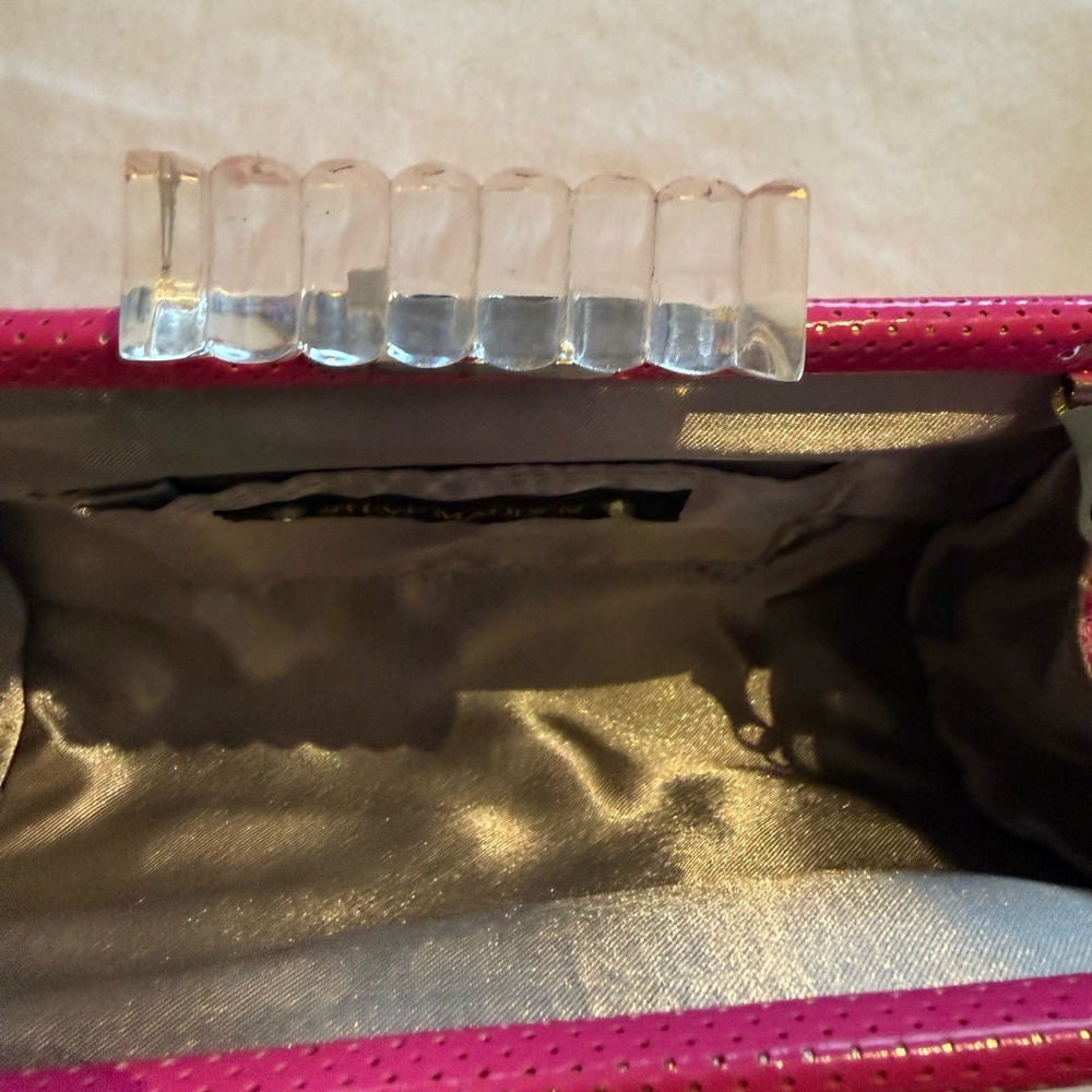 Steve Madden Hot Pink Patent Clutch Evening Purse Y2K - Picture 4 of 6